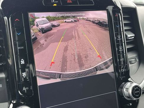 New 2026 RAM 1500 4x4 Crew Cab image 23