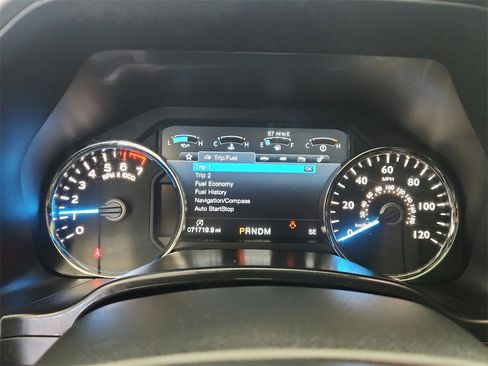 Used 2020 Ford F150 Lariat w/ Equipment Group 502A Luxury image 14