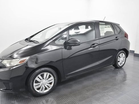 Used 2016 Honda Fit LX image 3