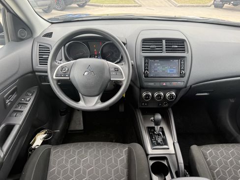 Used 2024 Mitsubishi Outlander Sport AWD image 16