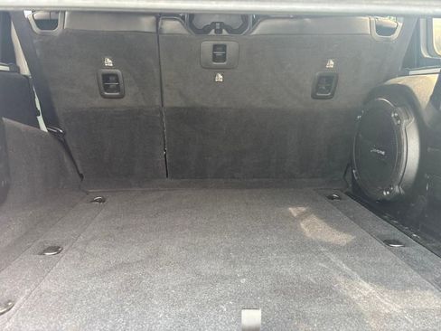 Used 2021 Jeep Wrangler Unlimited Rubicon w/ LED Lighting Group image 32