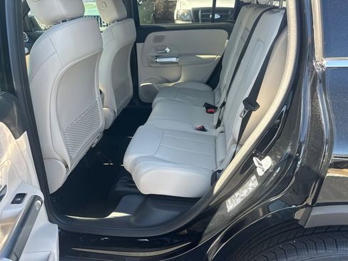 New 2026 Mercedes-Benz GLB 250 image 22