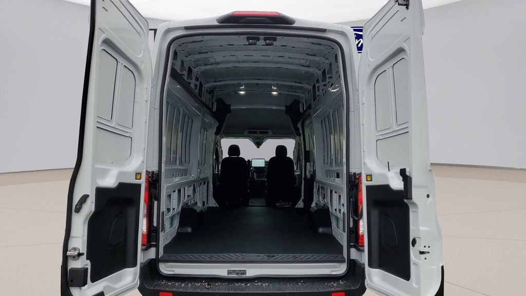 New 2026 Ford Transit 350 148 High Roof Extended RWD image 34