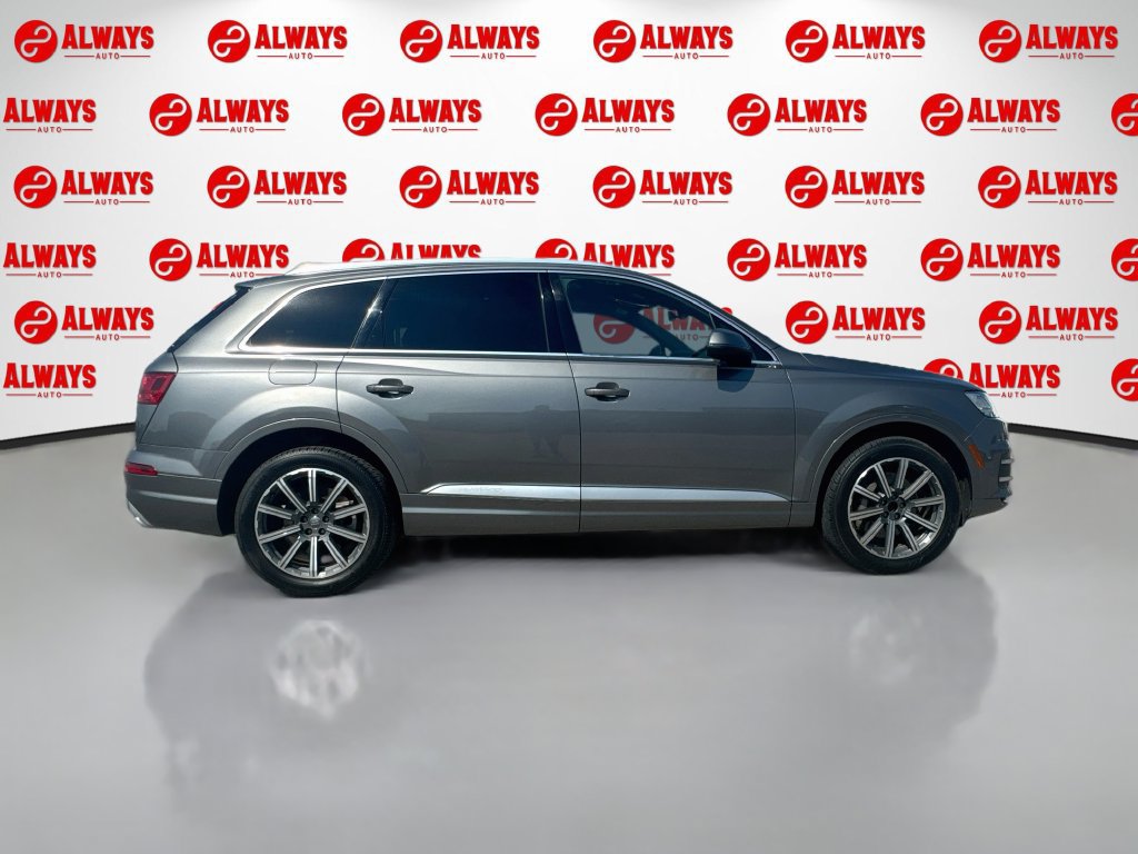 Used 2017 Audi Q7 3.0T Premium Plus w/ Premium Plus Package AWD/4WD image 4