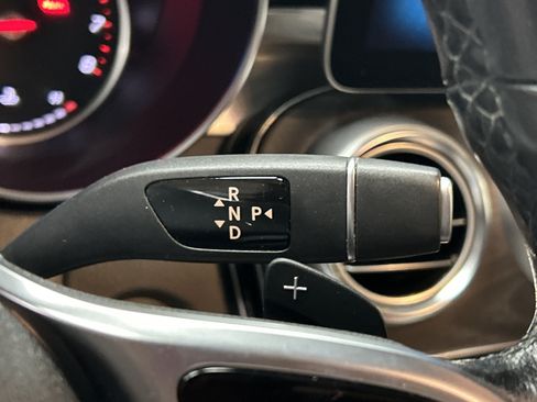 Used 2019 Mercedes-Benz C 300 Sedan image 25