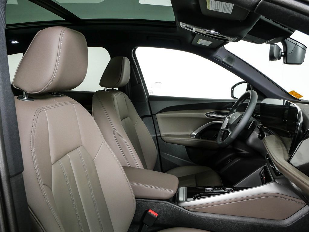 New 2026 Audi Q5 Premium Plus AWD/4WD image 24