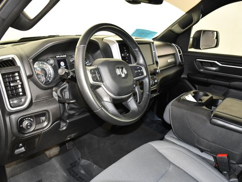 Used 2023 RAM 1500 Big Horn AWD/4WD image 37