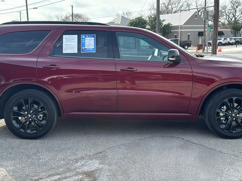 Certified 2023 Dodge Durango R/T image 4