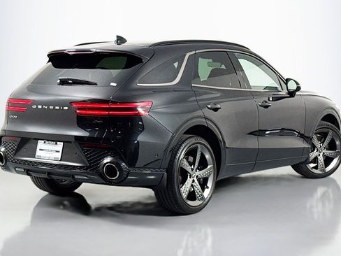 Used 2023 Genesis GV70 2.5T w/ Sport Prestige Package AWD/4WD image 11