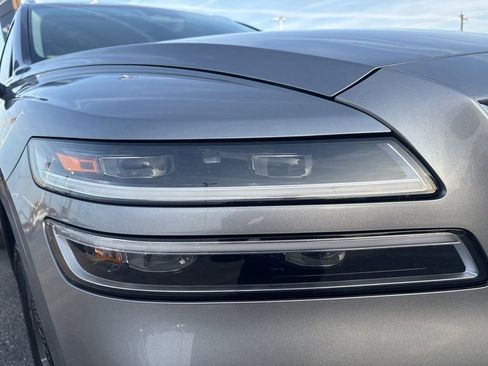 Used 2021 Genesis GV80 2.5T w/ Advanced Package 02 image 8