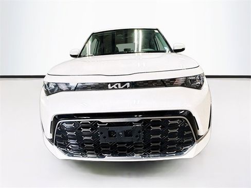 Used 2023 Kia Soul GT-Line image 2