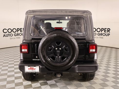 Used 2021 Jeep Wrangler Unlimited Sport AWD/4WD image 20