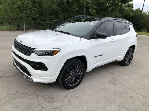 Used 2022 Jeep Compass High Altitude AWD/4WD image 2
