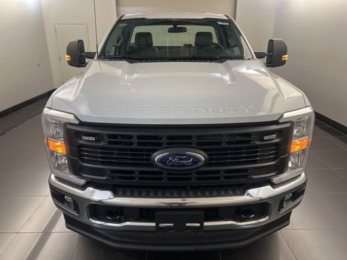 New 2026 Ford F250 XL w/ XL Chrome Package image 2