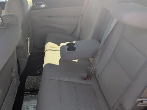 Used 2021 Jeep Grand Cherokee Laredo AWD/4WD image 25