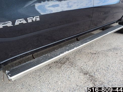 Used 2019 RAM 1500 Laramie image 19