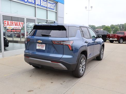 New 2027 Chevrolet Equinox LT w/ Convenience Package II AWD/4WD image 3