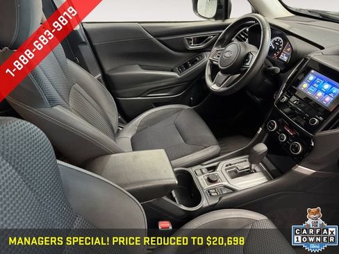 Used 2021 Subaru Forester Premium AWD/4WD image 5