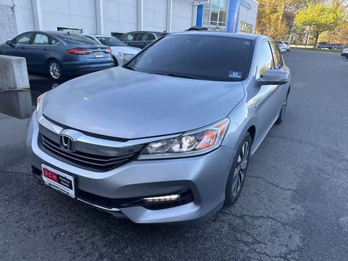 Used 2017 Honda Accord EX-L image 4