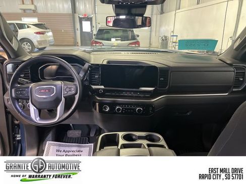 Used 2024 GMC Sierra 1500 SLE AWD/4WD image 21