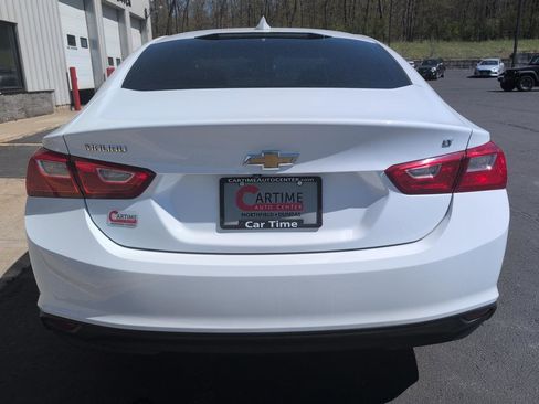 Used 2016 Chevrolet Malibu LT w/ Leather Package FWD image 7