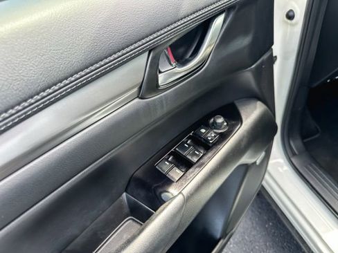 Used 2019 MAZDA CX-5 Touring AWD/4WD image 15