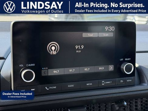 Used 2023 Honda CR-V EX image 17