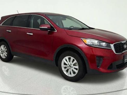 Used 2019 Kia Sorento FWD image 7