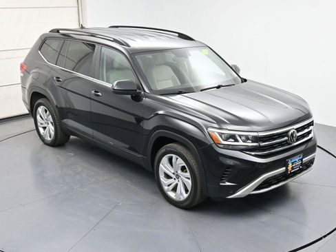 Used 2021 Volkswagen Atlas SE w/ Towing Package AWD/4WD image 35