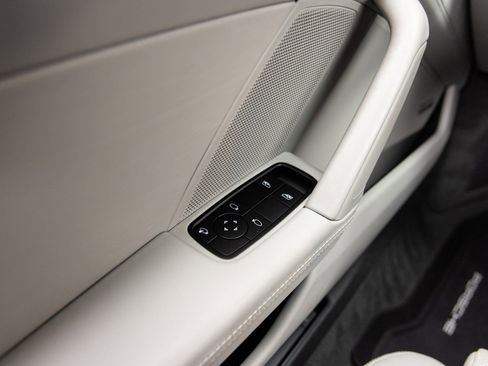 Certified 2024 Porsche 911 Carrera S w/ Premium Package image 20