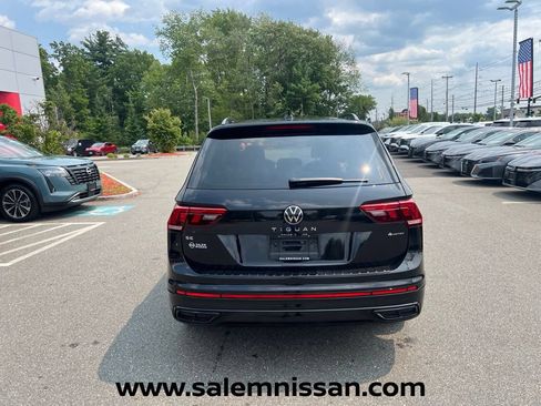 Used 2024 Volkswagen Tiguan SE R-Line AWD/4WD image 6
