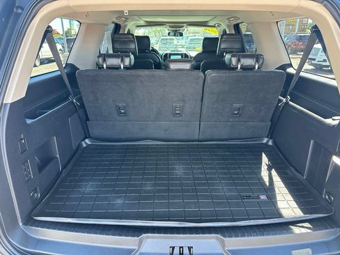 Used 2018 Ford Expedition Max Platinum AWD/4WD image 20