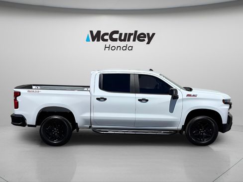 Used 2020 Chevrolet Silverado 1500 LT Trail Boss AWD/4WD image 2
