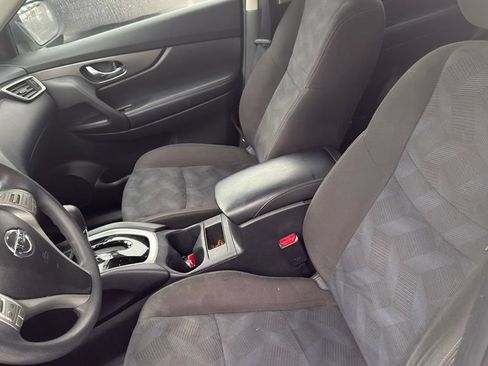 Used 2015 Nissan Rogue SV AWD/4WD image 11