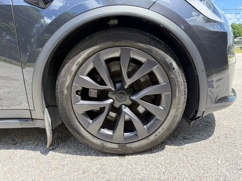 Used 2023 Tesla Model X AWD/4WD image 6