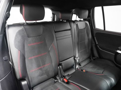 Certified 2022 Mercedes-Benz EQB 300 4MATIC image 11