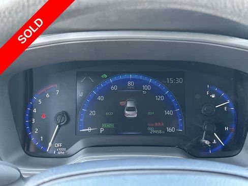 Used 2022 Toyota Corolla LE FWD image 6