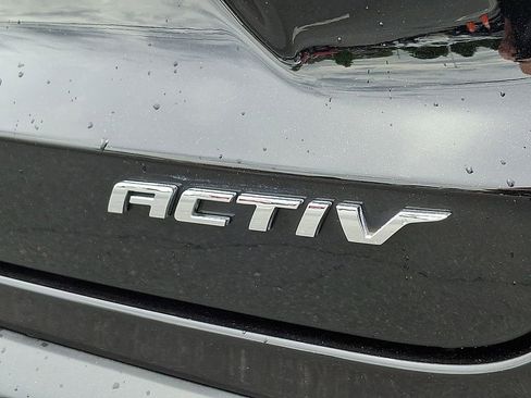 Used 2024 Chevrolet Trax ACTIV w/ Driver Confidence Package FWD image 33