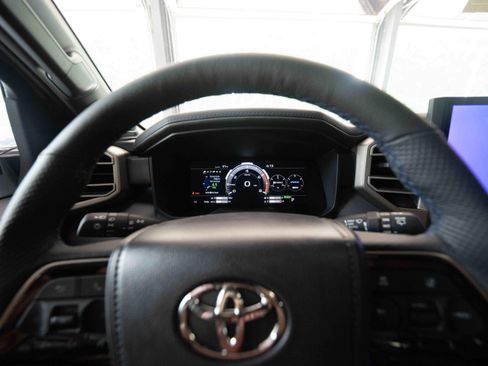 New 2026 Toyota Sequoia Platinum AWD/4WD image 15