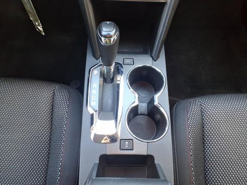 Used 2016 Chevrolet Equinox LT w/ Convenience Package image 19