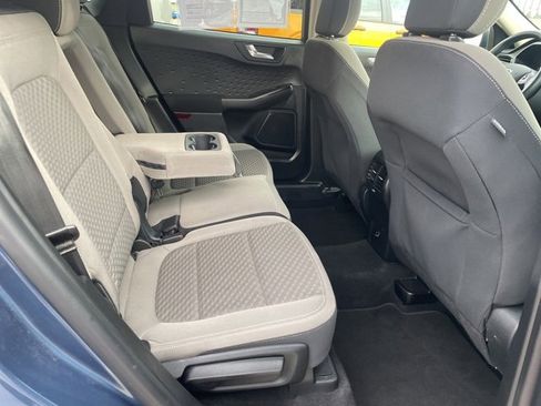 Used 2020 Ford Escape SE image 14