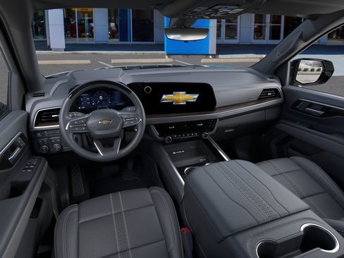 New 2026 Chevrolet Suburban High Country AWD/4WD image 15
