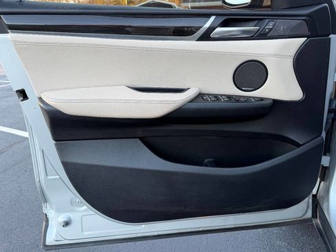 Used 2017 BMW X3 xDrive28i image 10