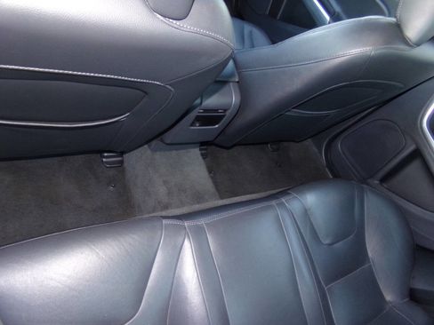 Used 2016 Volvo S60 T5 Premier image 15