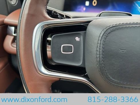 Used 2025 Lincoln Navigator Reserve AWD/4WD image 17