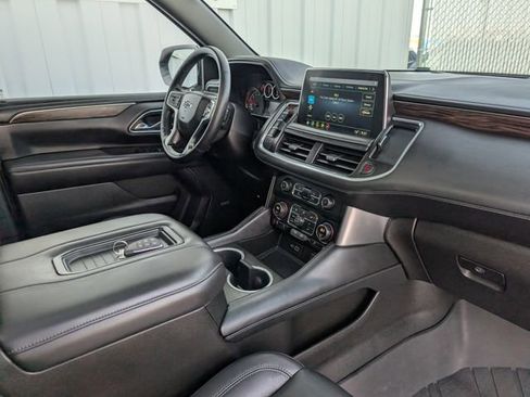 Used 2021 Chevrolet Tahoe Z71 w/ Z71 Signature Package image 37