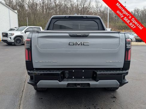 Used 2025 GMC Sierra EV Denali AWD/4WD image 6