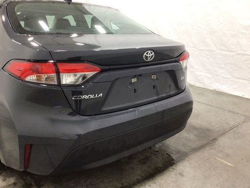 Used 2024 Toyota Corolla LE w/ LE Convenience Package image 19