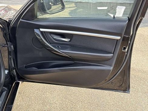 Used 2018 BMW 330i Sedan image 8