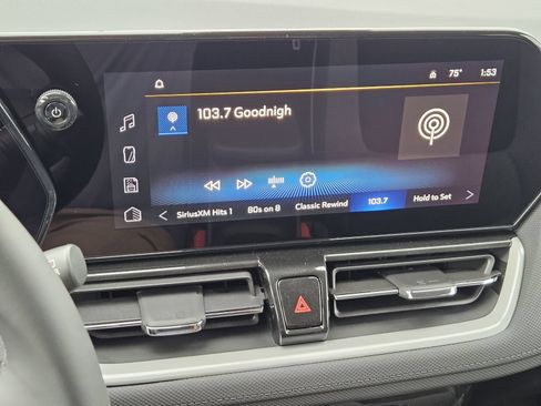New 2026 Chevrolet TrailBlazer LT w/ Midnight Edition FWD image 18